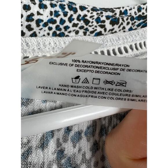 Women's Raisins Curve Blue White Animal Print Swim Beach Cover-Up 1X - Picture 8 of 8